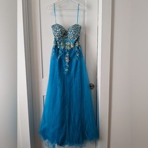Designer Dress size 0 like new wore once